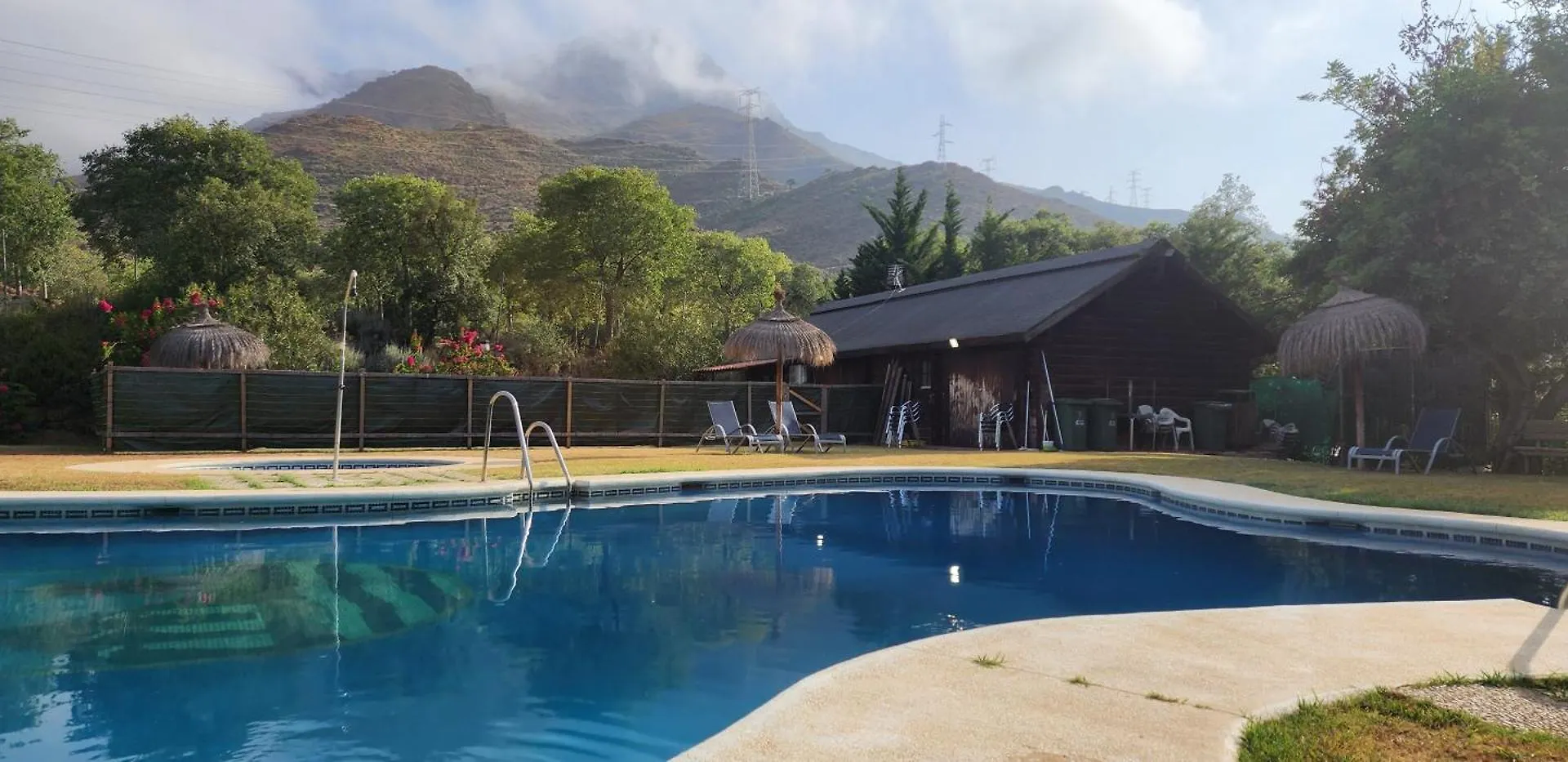 Apartamento Complejo Rural Los Pedregales Estepona